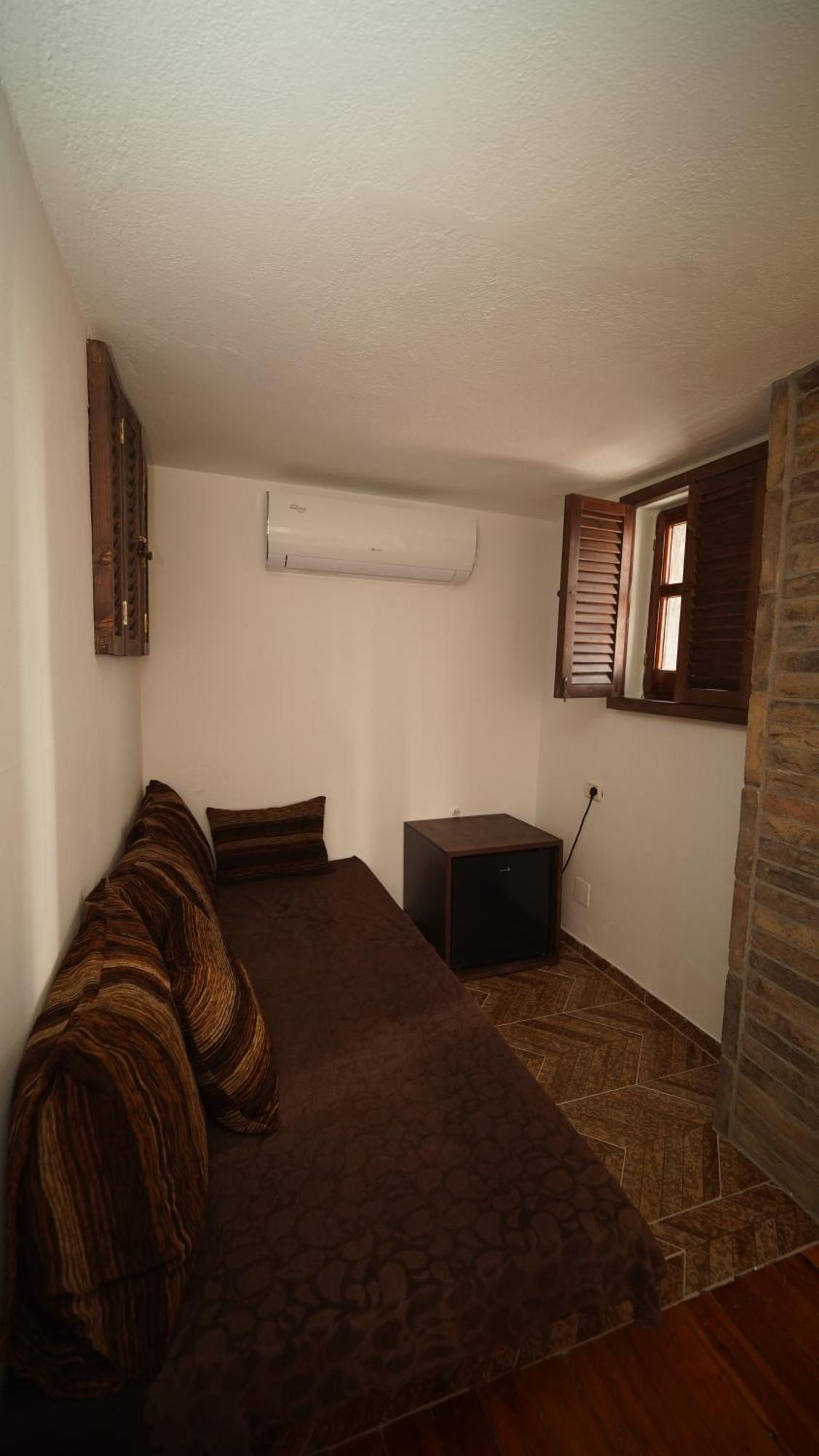 Relax Inn Korça Kültér fotó